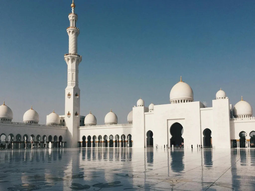Memahami Faktor-faktor Penentu Harga Permadani Masjid: Sebuah Pertimbangan Bijak